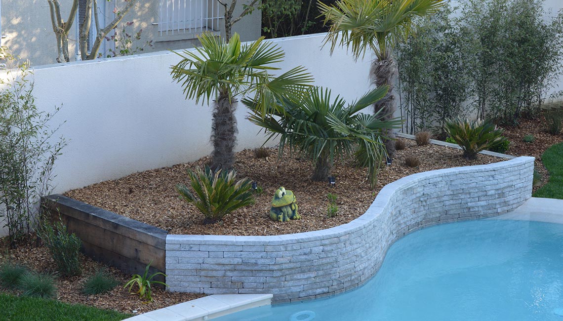 Les réalisations de piscines coques polyester à Toulouse & Lévignac